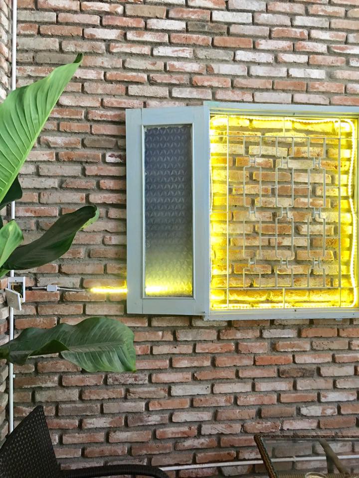 Gạch cổ cắt mặt bìa