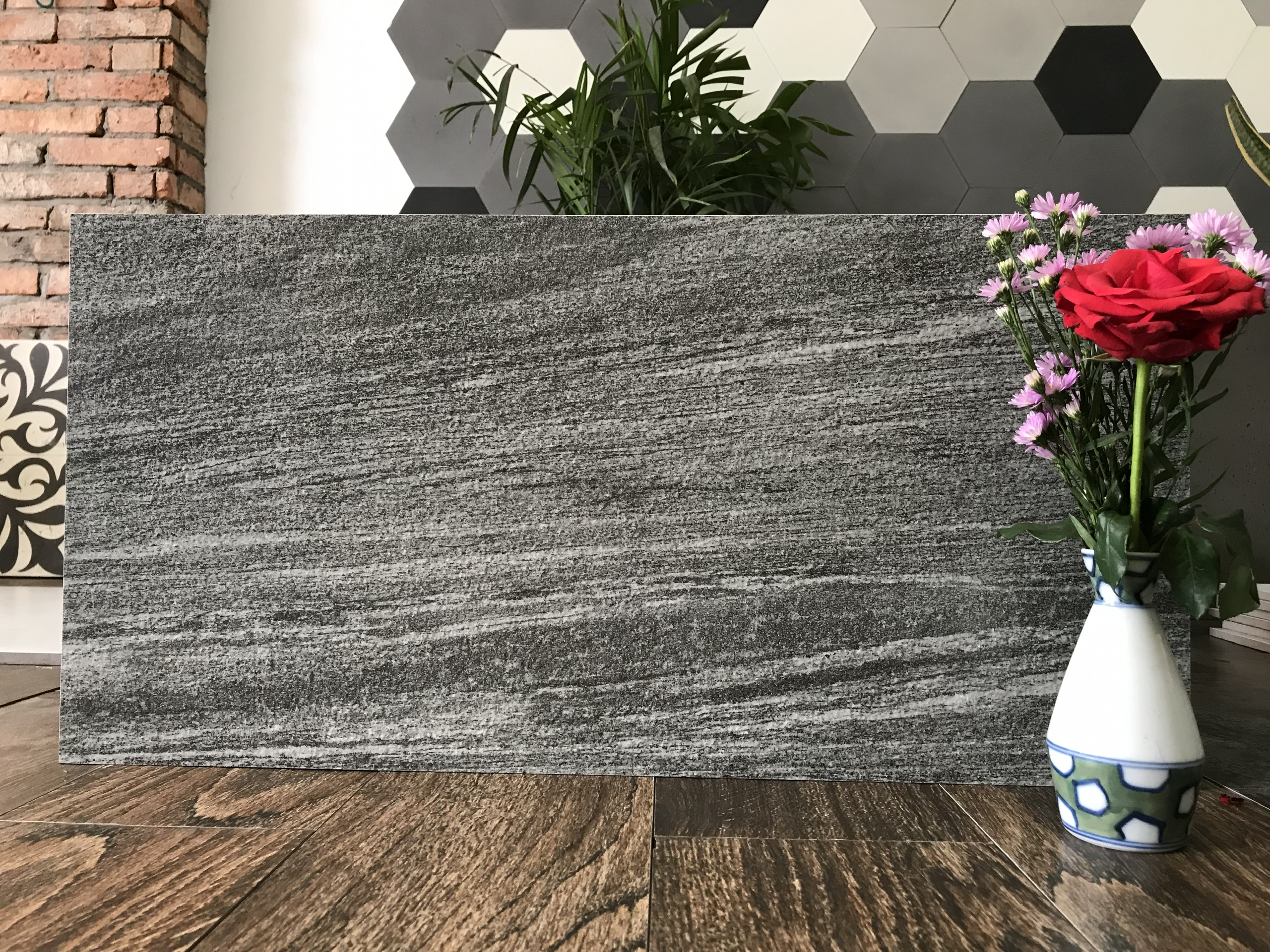 Gạch Eurotile 30x60  Lưu sa G02